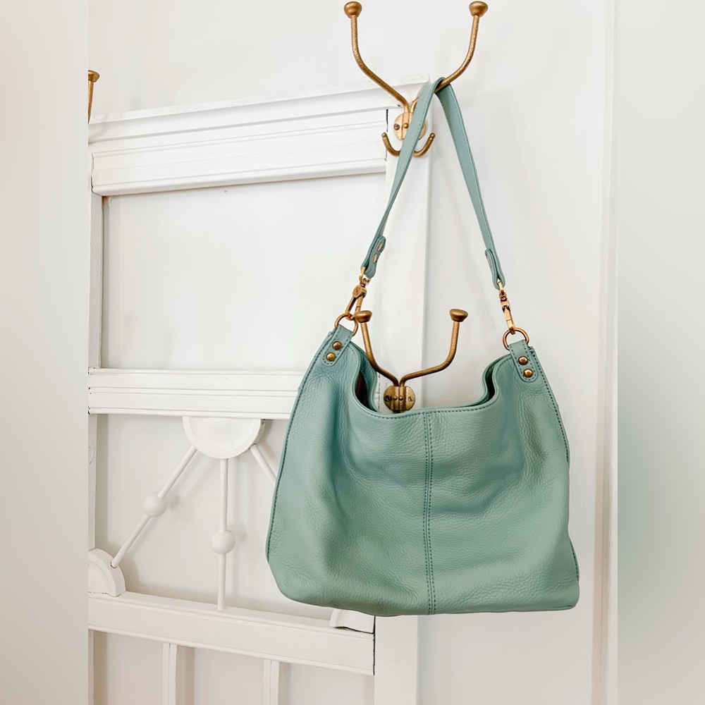 HOBO INTL Piers Shoulder Bag